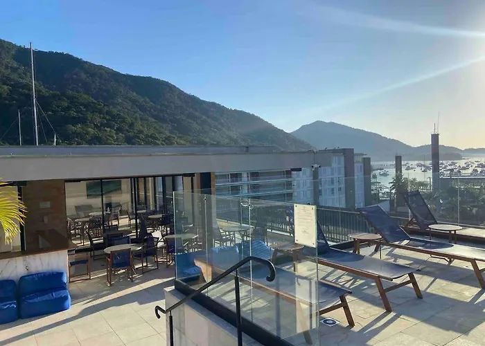 Set Ribeira, apê completo com piscina vista mar! Apartamento Ubatuba